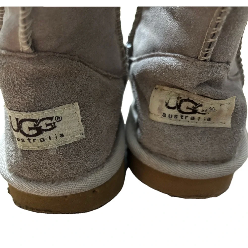 UGG Cream Tan Winter Boots with Plush Lining Classic Mini I Size 6